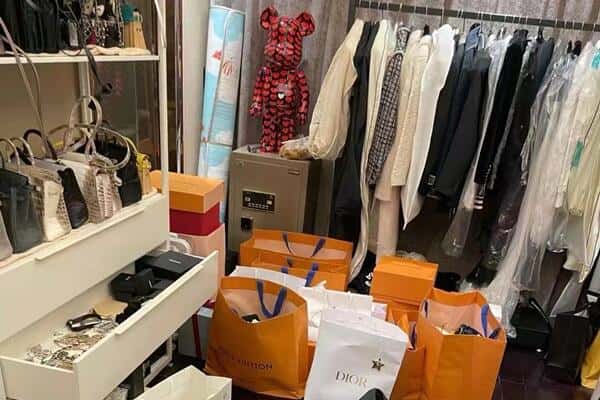 务川县回收一线品牌衣服